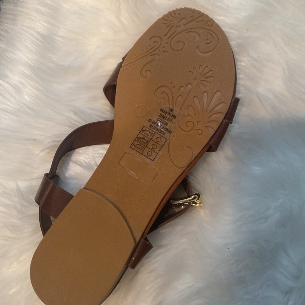 Pierre Dumas Sandals size 7 NEW brown flat sole - Picture 3 of 3